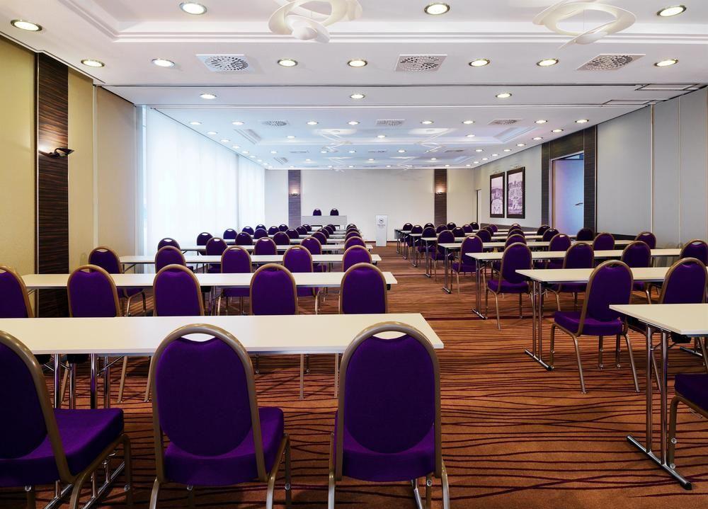 Four Points By Sheraton Arabellapark Hotel Monachium