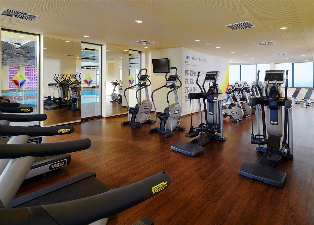 Hotel Four Points By Sheraton Arabellapark 4*