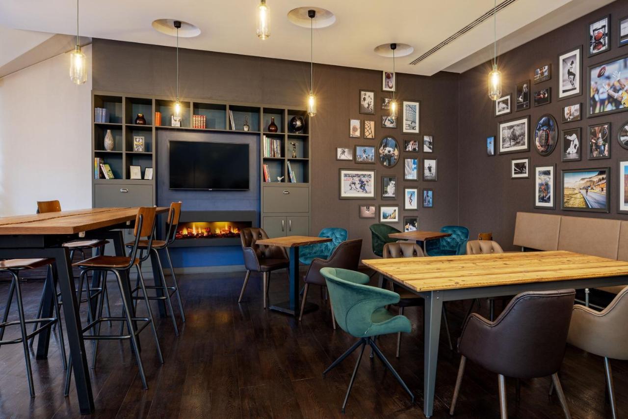 Four Points By Sheraton Arabellapark 4*